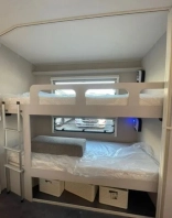                         Przyczepa Dethleffs Nomad 730 FKR - zdjęcie 6
                        