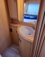                         Przyczepa Hobby 460 De Luxe - zdjęcie 14
                        