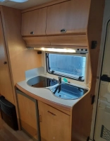                         Przyczepa Hobby 500 De Luxe KMFE - zdjęcie 7
                        