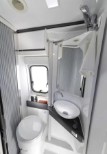                         Samochód kempingowy Adria Twin Supreme 640 SLB - zdjęcie 9
                        