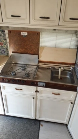                         Przyczepa Hobby 380T De Luxe - zdjęcie 5
                        