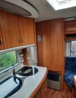                         Przyczepa Hobby 410 Excellent - zdjęcie 9
                        