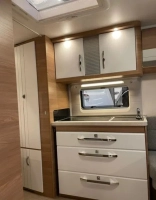                         Przyczepa Hobby WFB 495 De luxe - zdjęcie 9
                        