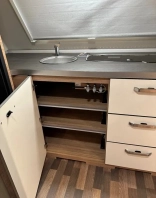                         Przyczepa Weinsberg Cara One 390 PUH - zdjęcie 17
                        