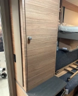                         Przyczepa Weinsberg Cara One 390 PUH - zdjęcie 23
                        