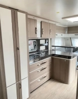                         Przyczepa Hobby 720 WQC - zdjęcie 17
                        