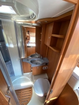                         Kamper Carado na bazie Peugeota Boxera - zdjęcie 8
                        