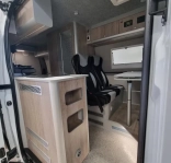                         Samochód kempingowy Renault Master - zdjęcie 6
                        