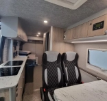                         Samochód kempingowy Renault Master - zdjęcie 8
                        