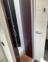                         Kamper Ford Challenger 380  - zdjęcie 9
                        