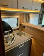                         Nowy kamper Weinsberg CaraCore 700 MEG - zdjęcie 22
                        