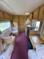                         Przyczepa kempingowa 5-osobowa - zdjęcie 5
                        