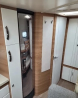                         Przyczepa Hobby DE LUXE 545 KMF - zdjęcie 4
                        