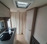                         Przyczepa Burstner PREMIO LIFE 490 TK BRAVA - zdjęcie 31
                        