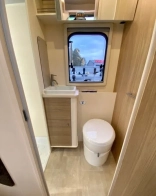                         Nowy kamper Ford Rimor Evo Sound - zdjęcie 9
                        