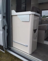                         Nowy kamper Karmann-Mobil Davis - zdjęcie 14
                        