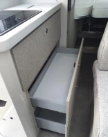                         Nowy kamper Karmann-Mobil Davis - zdjęcie 18
                        