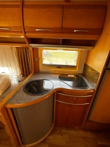                         Przyczepa LMC 560 Ambasador z Przedsionkiem - zdjęcie 20
                        