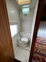                         Przyczepa Wilk 450 Stern Z Przedsionkiem Isabella! - zdjęcie 21
                        