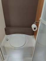                         Przyczepa Caravelair Antares 455 - zdjęcie 18
                        