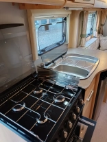                         Przyczepa Coachman Amara - zdjęcie 17
                        