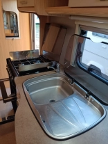                         Przyczepa Coachman Amara - zdjęcie 18
                        