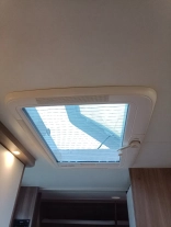                         Przyczepa Hobby 470 On Tour - zdjęcie 30
                        