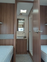                         Przyczepa kempingowa Lunar Venus - zdjęcie 5
                        