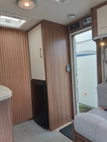                         Przyczepa kempingowa Lunar Venus - zdjęcie 10
                        