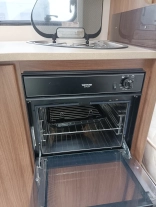                         Przyczepa kempingowa Lunar Venus - zdjęcie 12
                        