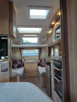                         Przyczepa Kempingowa Sterling Elite Amber - zdjęcie 2
                        