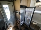                         Kamper Mercedes-Benz HYPE 690 - zdjęcie 11
                        