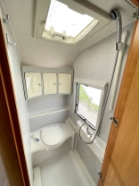                         Przyczepa Kempingowa LMC Lord Munsterland 550 RD - zdjęcie 13
                        