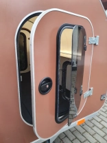                         Mini Przyczepa Kempingowa SMALL-CAMP - zdjęcie 12
                        