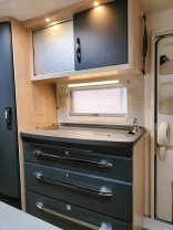                         Hobby 560 KMFE - zdjęcie 12
                        