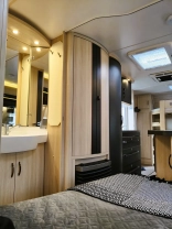                         Hobby 560 KMFE - zdjęcie 14
                        