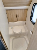                         Hobby 560 KMFE - zdjęcie 20
                        