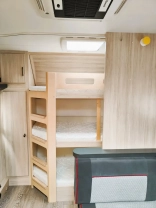                         Hobby 560 KMFE - zdjęcie 21
                        