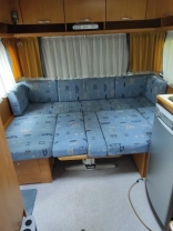                         KNAUS 465 De Luxe - zdjęcie 4
                        