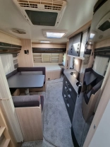                         Hobby 545 KMF - zdjęcie 9
                        