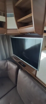                         Dethleffs Nomad 5ET 560FMK - zdjęcie 10
                        