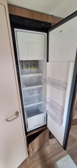                         Dethleffs C'joy 420 Qsh - zdjęcie 5
                        