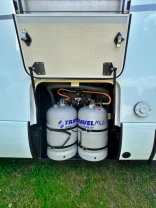                         Hymer-Eriba B680MC - zdjęcie 17
                        