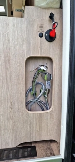                         KABE VAN TRAVEL MASTER CRV690LB - zdjęcie 6
                        