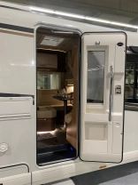                         Carthago C-Tourer I 150QB - zdjęcie 4
                        