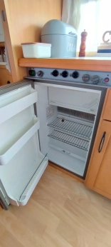                         Hobby Exclusive 440 - zdjęcie 3
                        