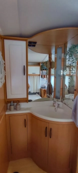                         Hobby Exclusive 440 - zdjęcie 8
                        