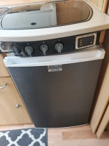                         Dethleffs CAMPER 470 - zdjęcie 8
                        