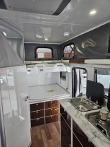                         Beyerland FORBES 15E - zdjęcie 1
                        