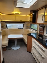                         Hobby 650 UFF PREMIUM - zdjęcie 3
                        